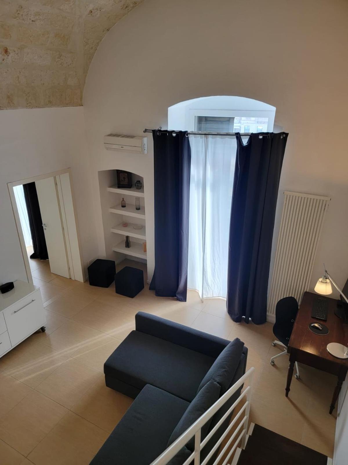 Station Apartment